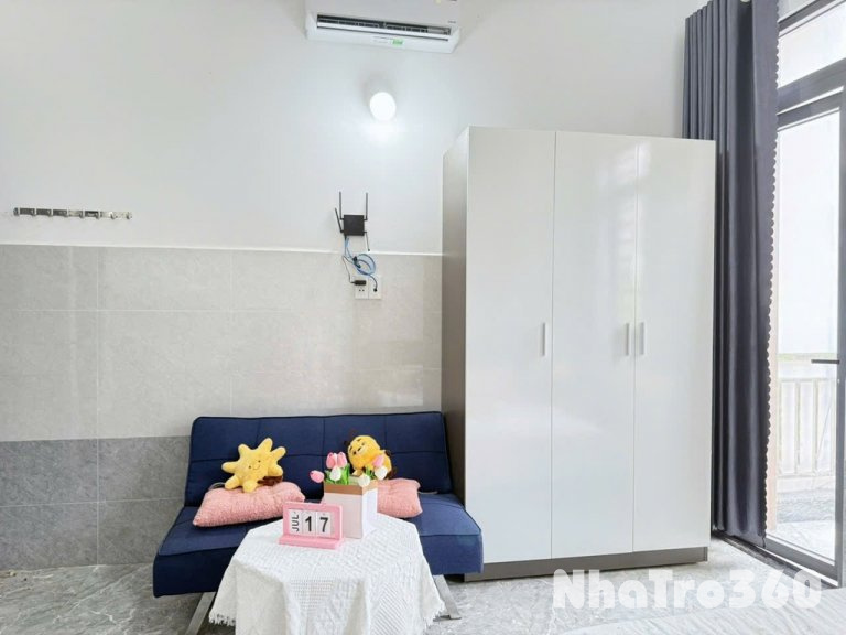 STUDIO BAN CÔNG FULL NT GẦN ETOWN CỘNG HOÀ QTB