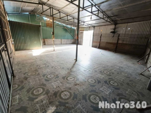 Chính chủ cho thuê kho – xưởng 130m, lô góc 3 mặt tiền) tại Xóm Thượng, KĐT Thanh Hà