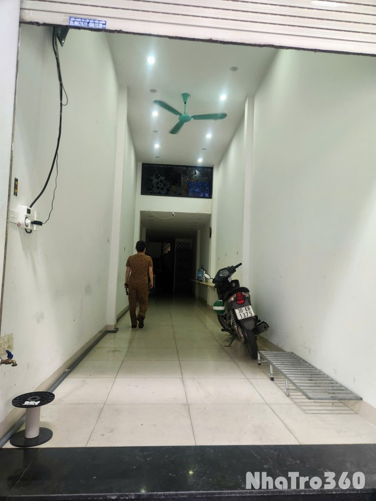 Nhà mặt chợ Giời – Thịnh Yên, Hai Bà Trưng, cực hiếm nhà cho thuê!