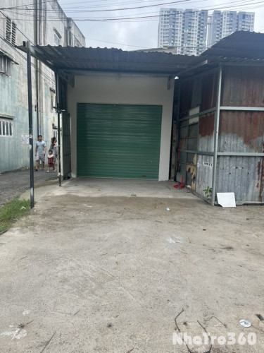 Cho thuê nhà  thích hợp ở .buôn bán .làm kho .