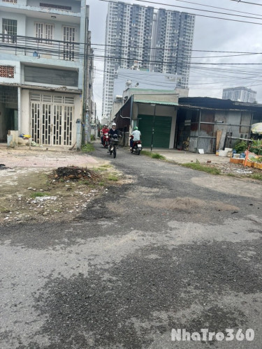 Cho thuê nhà  thích hợp ở .buôn bán .làm kho .