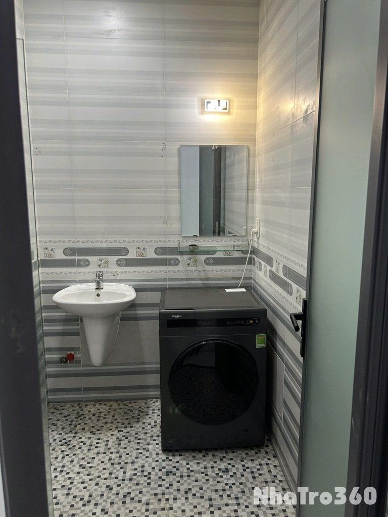 CĂN HỘ STUDIO-FULL NỘI THẤT- CỬA SỔ TRỜI-TB