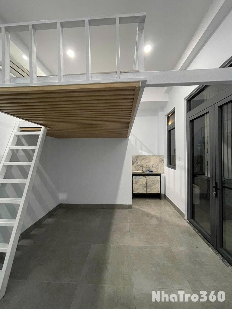 Cho thuê căn duplex ban công ngay gigamall thủ đức