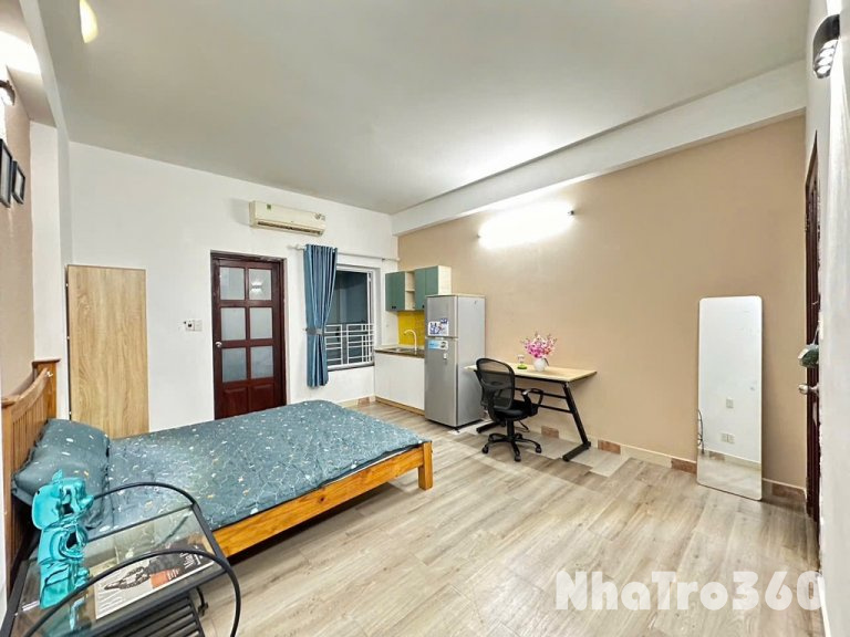 PHÒNG TRỐNG ĐẸP-FULL NỘI THẤT-CỬA SỔ RỘNG - TB