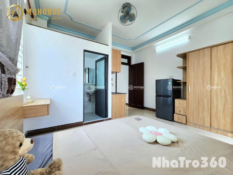 Studio Full Nội Thất Ban Công gần sân bay