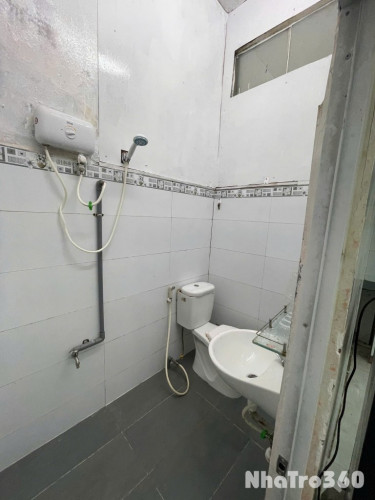 Cho thuê phòng trọ Xuân Diệu p4 Tân Bình gần sân bay Tân Sơn Nhất.