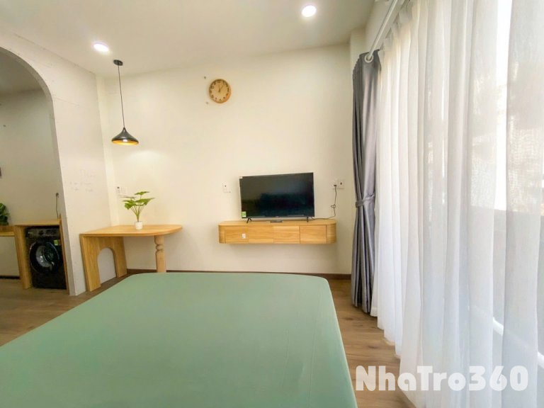 Căn Hộ 1PN Full Nội Thất Ban Công Ngay Sân Bay TB