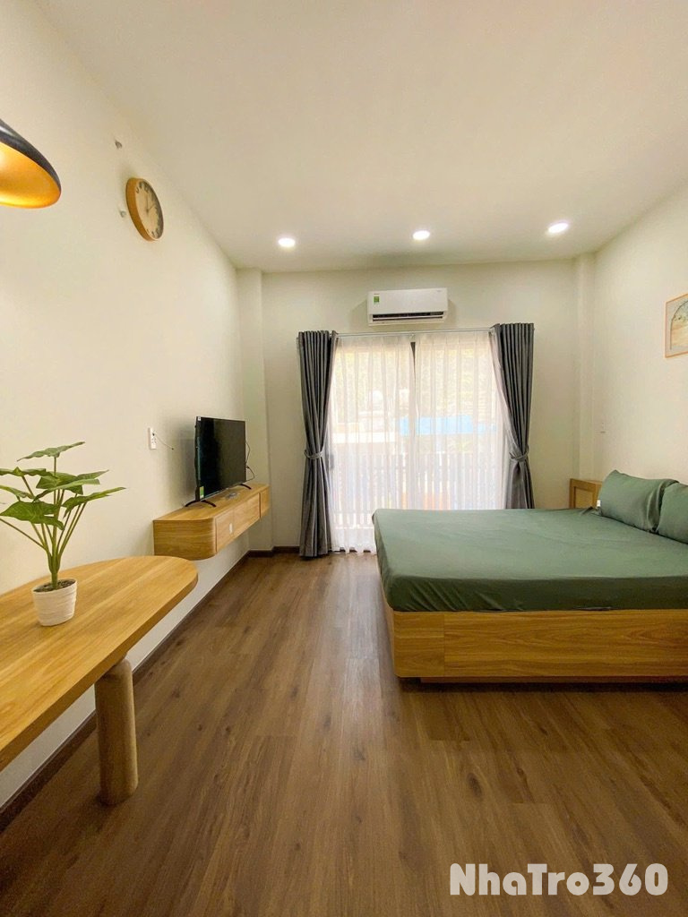 Căn Hộ 1PN Full Nội Thất Ban Công Ngay Sân Bay TB