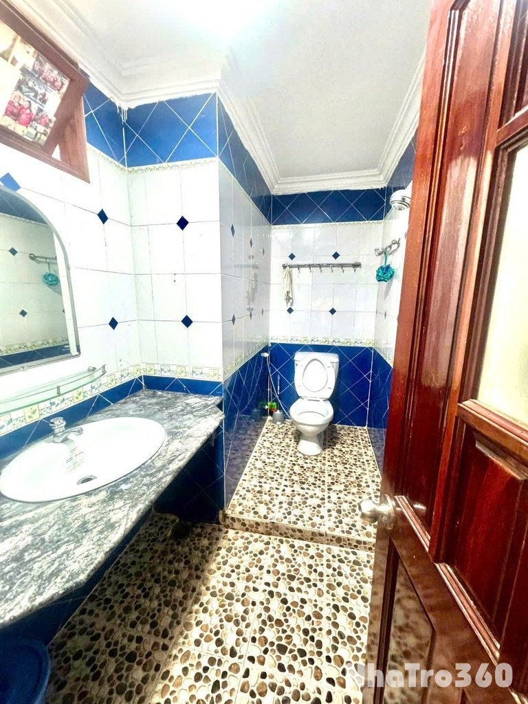 Căn hộ full nội thất gần sân bay Tân Sơn Nhất