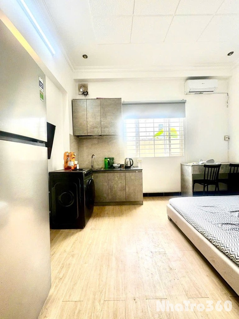 Căn hộ full nội thất gần sân bay Tân Sơn Nhất