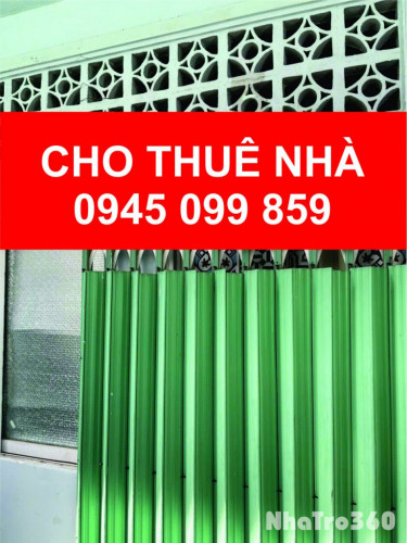 CHO THUÊ NHÀ HẺM BA GÁC NGUYỄN TẤT THÀNH, PHƯỜNG XÓM CHIẾU (P.13, Q.4) GIÁ 5 TRIỆU 500.
