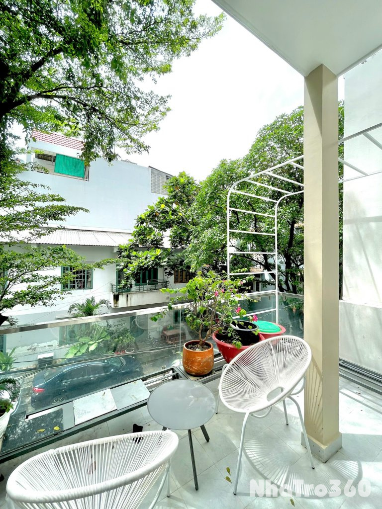 Studio ban công rộng rãi, full nội thất – gần sân bay Tân Sơn Nhất & CV Hoàng Văn Thụ