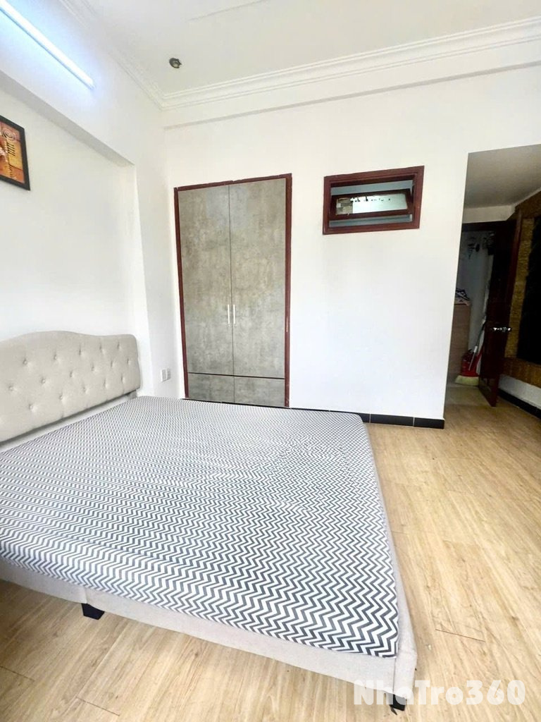 Căn hộ full nội thất gần sân bay Tân Sơn Nhất