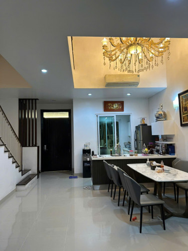 Chính chủ cho hộ gia đình, người nước ngoài thuê liền kề Park City, 120m2, 3 tầng