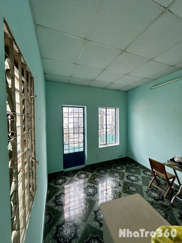 Nhà nguyên căn đường 49 quận thủ đức