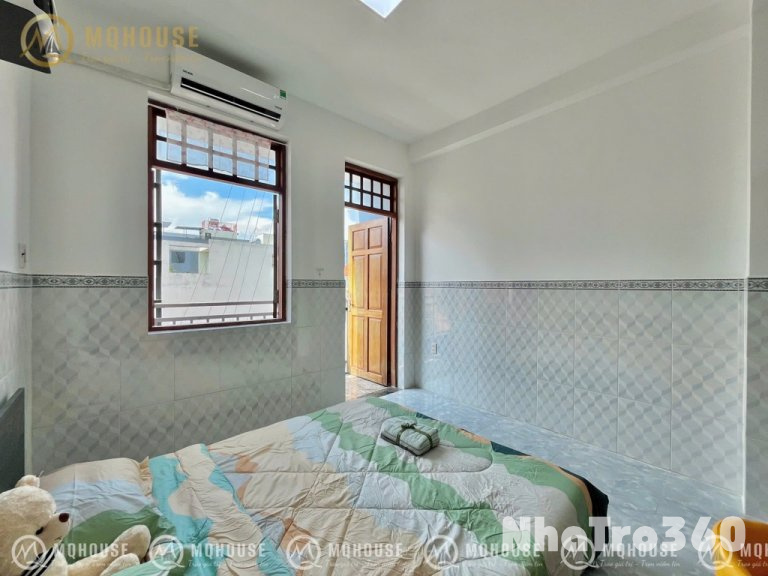 STUDIO BAN CÔNG FULL NT CÓ MGR GẦN ĐH TN&MT QTB