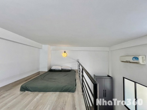 Cho thuê căn hộ Duplex có cửa sổ lớn gần sân bay