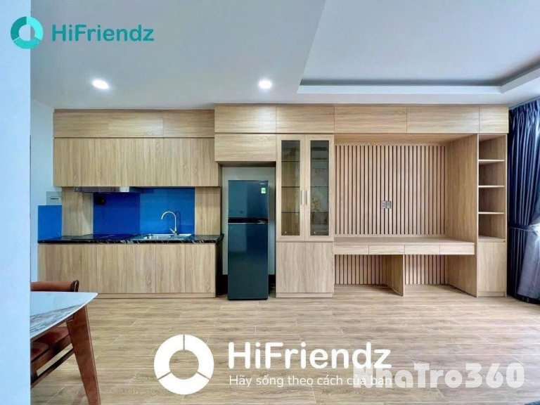 Cho thuê căn hộ này rộng 40m2 Quận 1 bancol Địa chỉ : Hoàng Sa Quận 1 khu vực Gần Dakao Bờ kè - Thuận tiện di chuyển các quận trung tâm như quận 1,3,10 - Căn hộ bancol sang xịn siêu thoáng - Toà nhà cao cấp, thang máy, full nội thất tiết kiệm điện - Ngay 