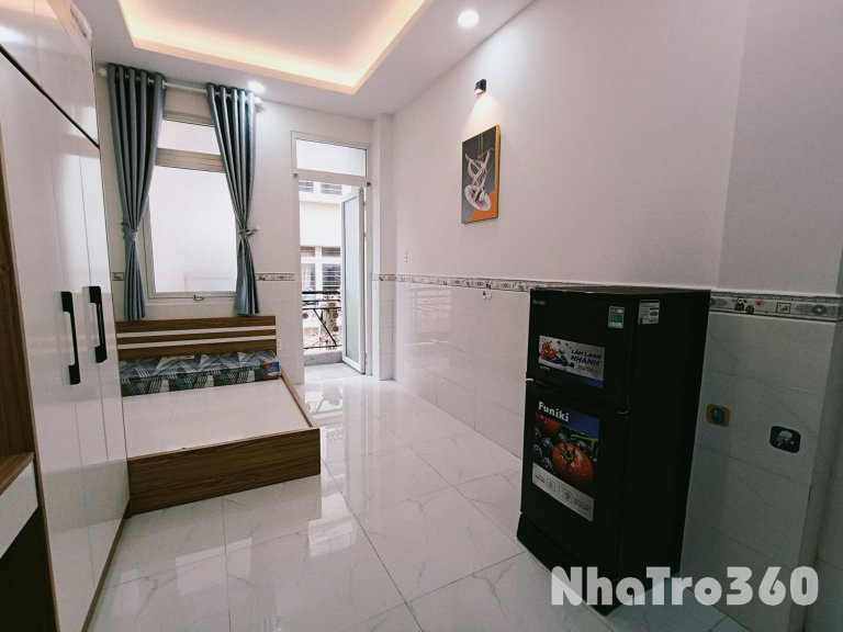🏠 Cho thuê căn Studio ban công lớn full nội thất quận 10