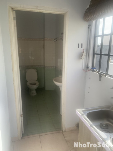CHO THUÊ PHÒNG TRƯỜNG CHINH P.TÂN HƯNG THUẬN, Q12