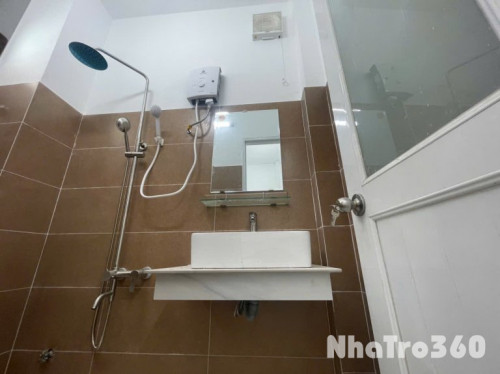 Cho thuê căn hộ 2PN Cửa sổ thoáng MỚI KENG Q8 gần cầu chữ Y, cầu Nguyễn Văn Cừ