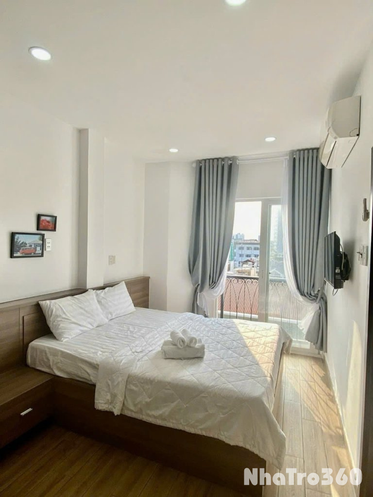 🏠 Studio ban công lớn - full nội thất mới toanh ở trung tâm quận 1. Gần ngay chợ Tân Định, ĐH Kinh tế UEH, ĐH Mở, công viên Lê Văn Tám,...