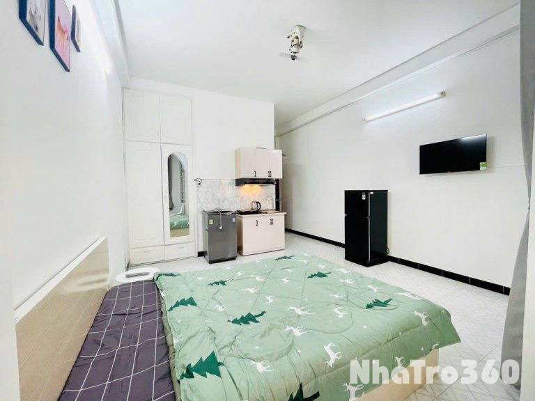 Căn Hộ Ban Công Máy Giặt Riêng Quận 10 Cao Thắng