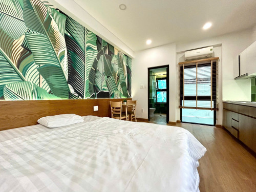 🌟 Cho thuê căn hộ dịch vụ full nội thất quận 1 – vị trí vàng ngay Nguyễn Thái Bình, trung tâm Sài Gòn.