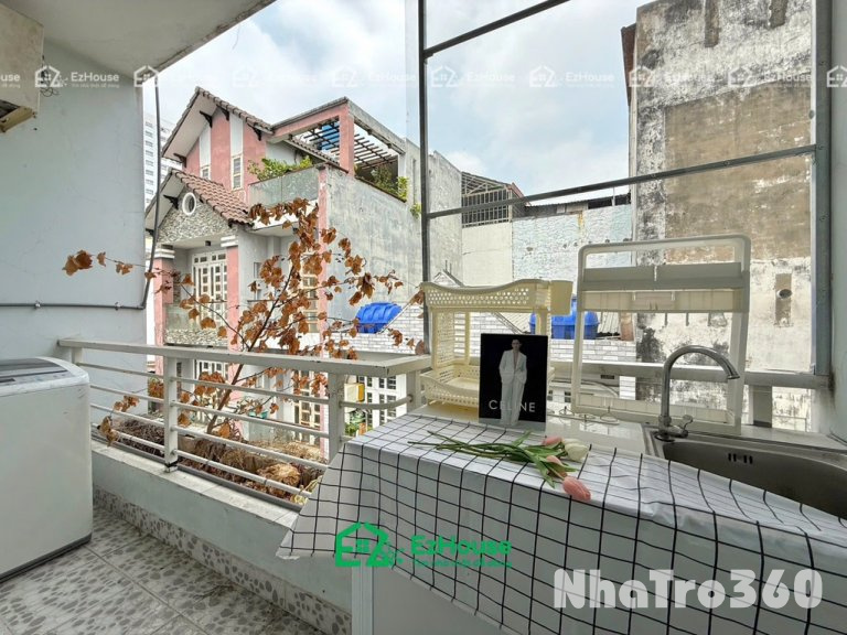 Căn hộ full nội thất ban công rộng 40m2 thoáng mát