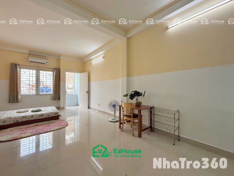 Căn hộ full nội thất ban công rộng 40m2 thoáng mát
