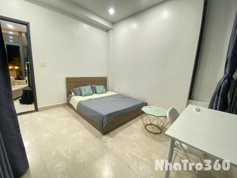 Studio ban công rộng, full nội thất – gần sân bay Tân Sơn Nhất & CV Hoàng Văn Thụ