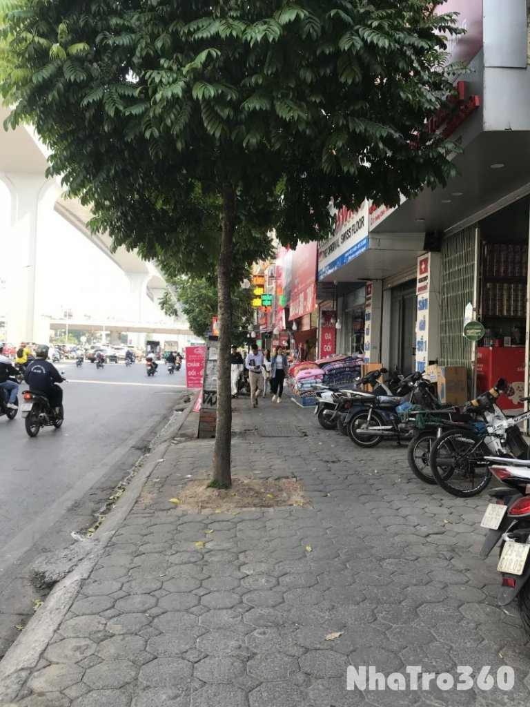 Cho thuê nhà mặt phố Trường Chinh, Thanh Xuân, Hà Nội. 45tr/tháng (có thương lượng). 6 tầng, 80m/tầng,