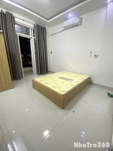 ✨ Cho thuê căn hộ Studio Tách bếp, Ban công tại Q4 – Full nội thất, dọn vào ở ngay! ✨