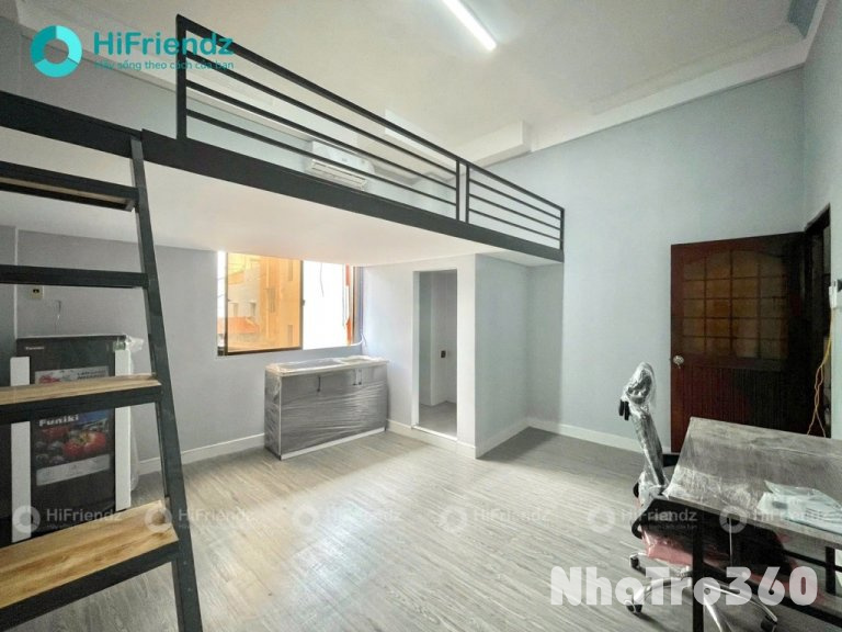 Duplex, gác, full nội thất, cửa sổ trời