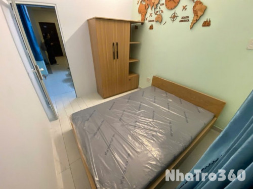 Căn 2PN ban công mới toanh, full nội thất ngay mặt tiền Tạ Quang Bửu quận 8. 