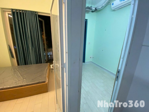 Căn 2PN ban công mới toanh, full nội thất ngay mặt tiền Tạ Quang Bửu quận 8. 