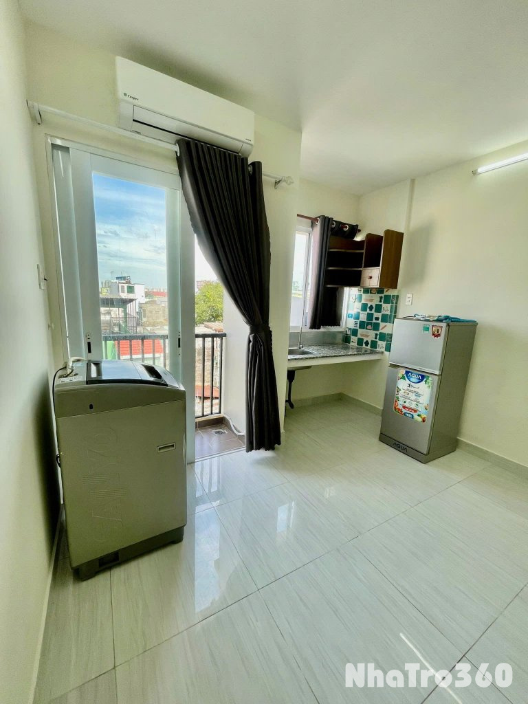 Cho thuê căn hộ Studio Ban công, Full nội thất Q4 gần ĐH Luật, ĐH Nguyễn Tất Thành, cầu Khánh Hội