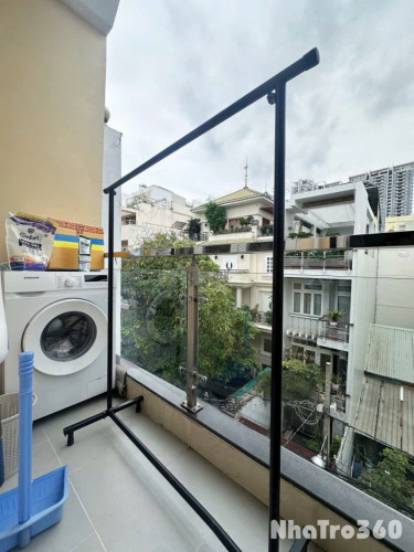 Studio ban công lớn - máy giặt riêng quận 10. Gần ĐH Bách Khoa, ĐH Huflit, ĐH Ki Studio ban công lớn - máy giặt riêng quận 10.
