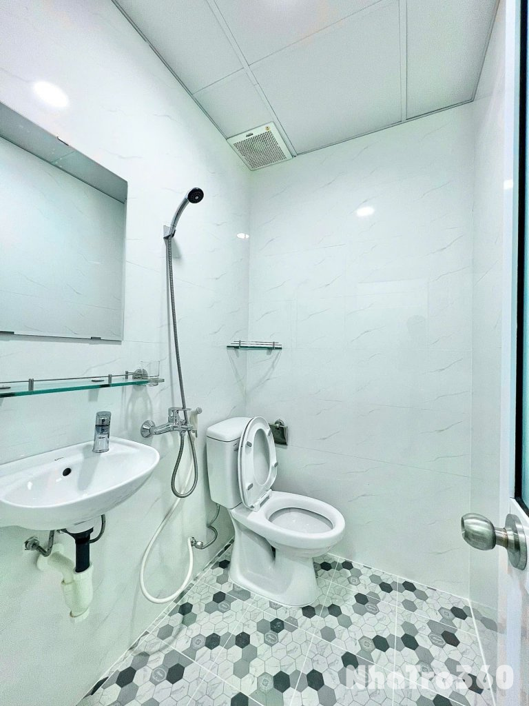 CHO THUÊ CĂN STUDIO MỚI TOANH QUẬN 8.
