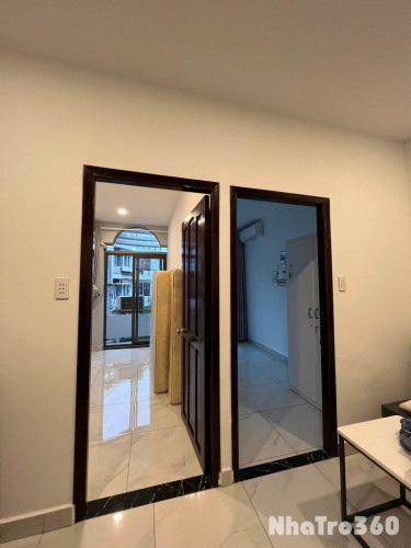 😍Căn 2 phòng ngủ Quận 4 ban công thoáng