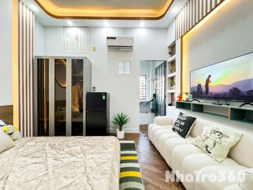 1 Phòng Ngủ Tách Bếp Full Nội Thất Trống Sẵn ở Liền được