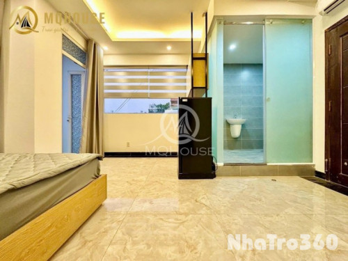 Full nội thất, ban công, cửa sổ, máy giặt riêng
