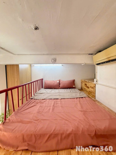 Cho thuê căn hộ Duplex (có gác), Q1, Đường Nguyễn Trãi, gần ĐH Văn Lang, ĐH Sài Gòn, CV 23/9