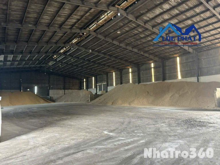 Cho thuê xưởng sản xuất cám 3600m2 huyện trảng Bom, Đồng Nai 216tr