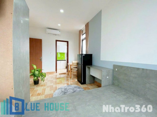 Phòng Full nội thất, ban công, tách bếp, máy giặt riêng giá chỉ từ 4tr8 không giới hạn người ở