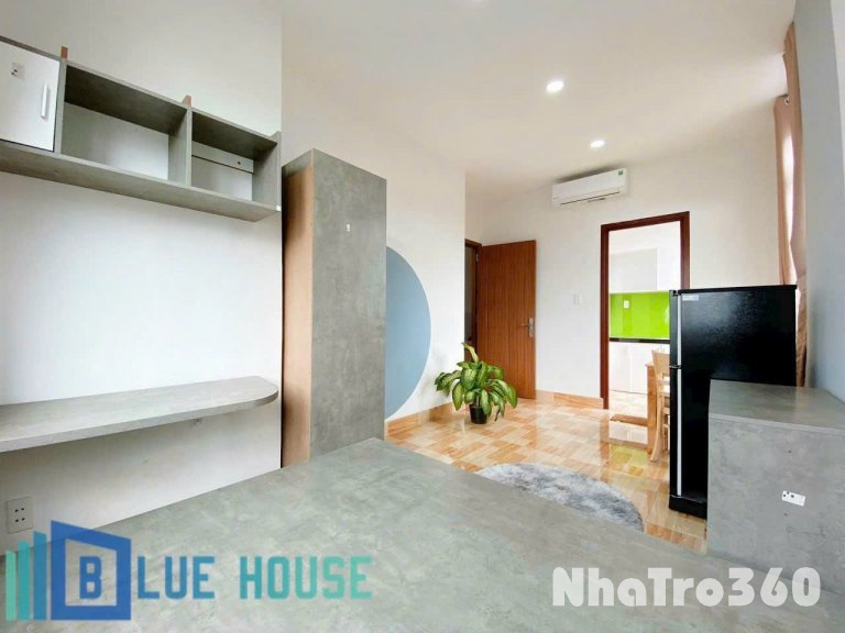 Phòng Full nội thất, ban công, tách bếp, máy giặt riêng giá chỉ từ 4tr8 không giới hạn người ở