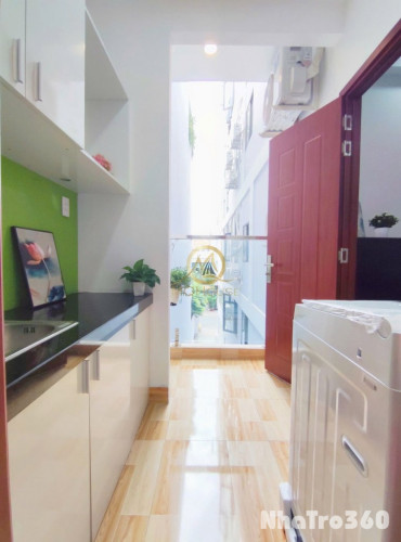 Phòng Full nội thất, ban công, tách bếp, máy giặt riêng giá chỉ từ 4tr8 không giới hạn người ở