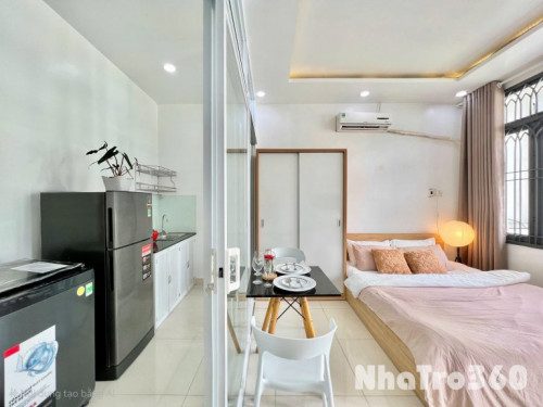 CĂN HỘ BAN CÔNG TÁCH BẾP FULL NỘI THẤT QUẬN 10 GẦN CÔNG VIÊN THỎ TRẮNG