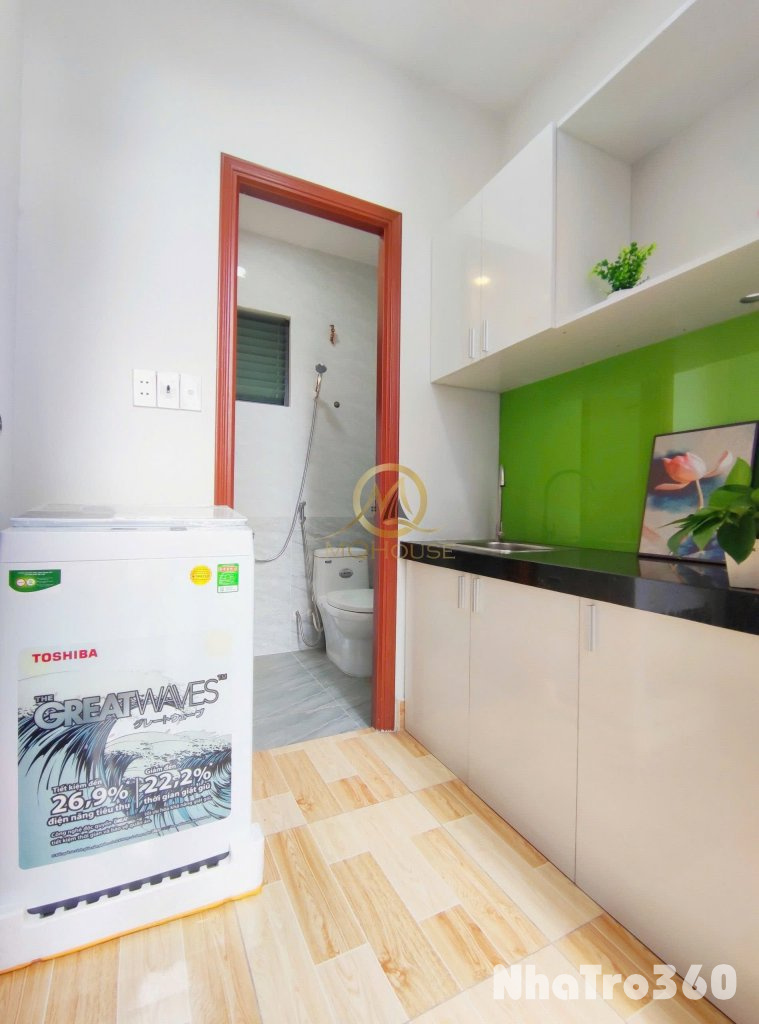 Phòng Full nội thất, ban công, tách bếp, máy giặt riêng giá chỉ từ 4tr8 không giới hạn người ở