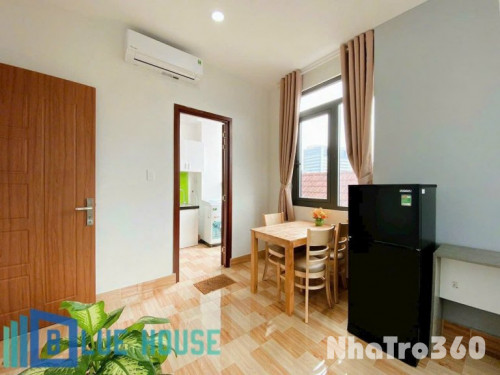 Phòng Full nội thất, ban công, tách bếp, máy giặt riêng giá chỉ từ 4tr8 không giới hạn người ở